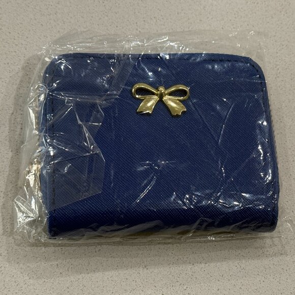 Small Zip Around Wallet - Picture 6 of 6